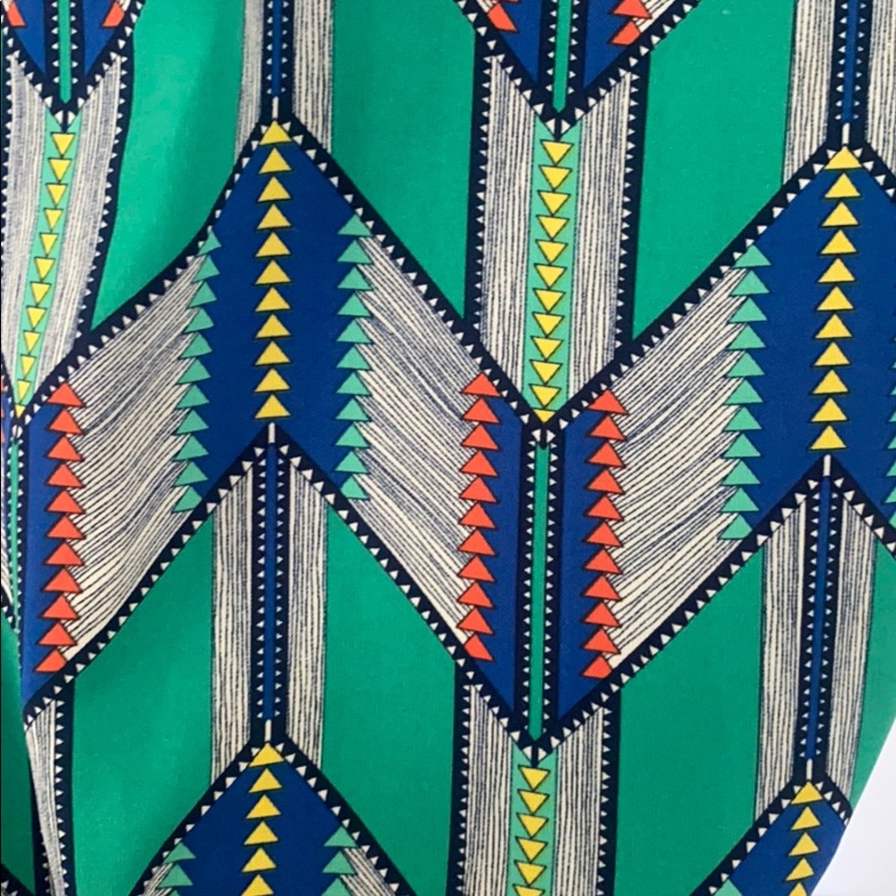 Geometric Spring Dress - Picture 2 of 4